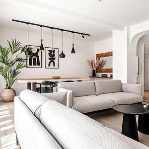 Sack-Time Fashion Boutique Hotel 1 & 2